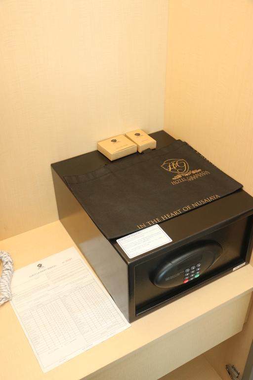 Hotel Granada Johor Bahru Bagian luar foto