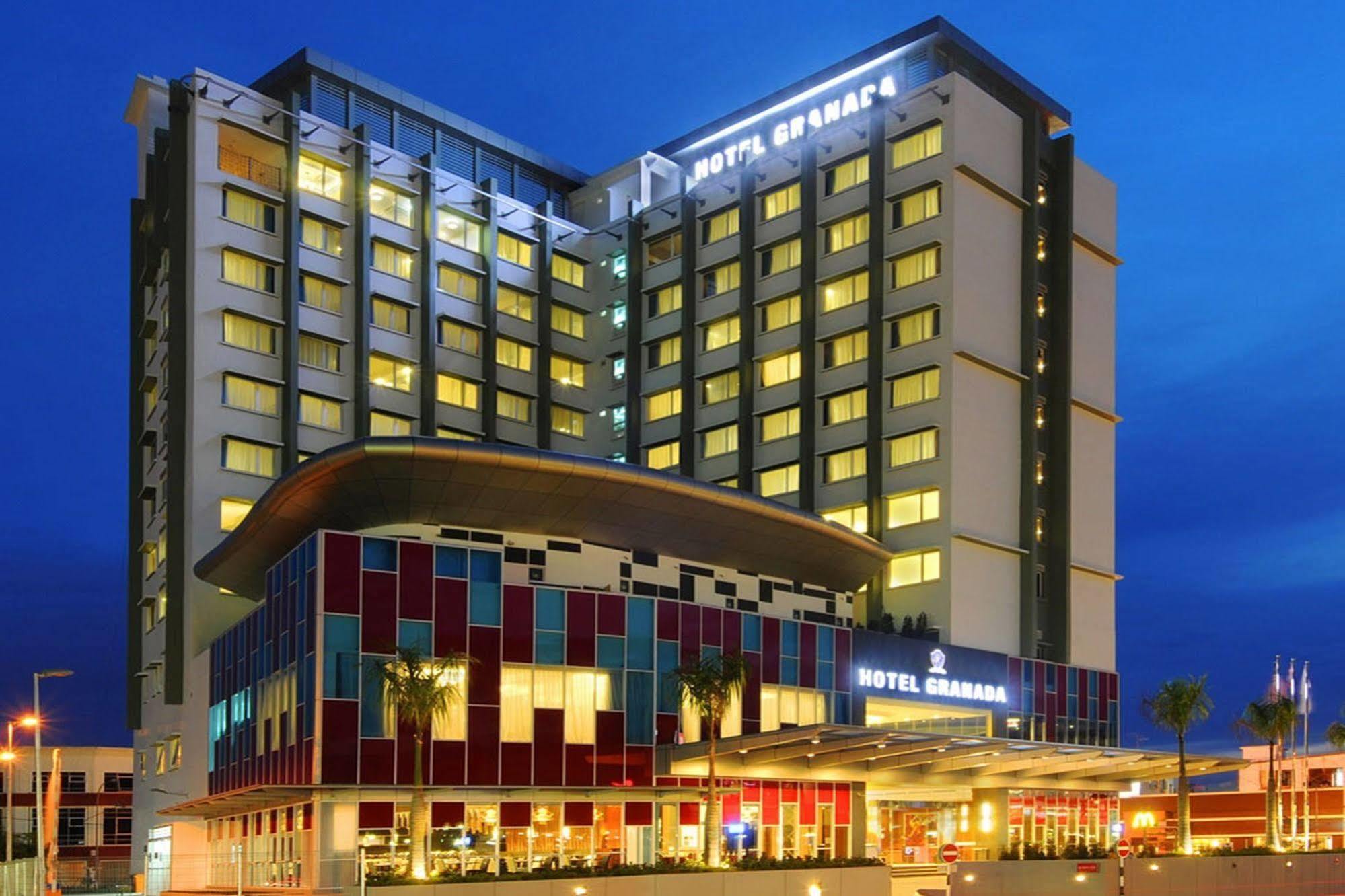 Hotel Granada Johor Bahru Bagian luar foto